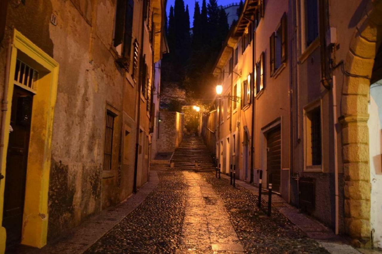 Verona Up To You - Panorama Bagian luar foto